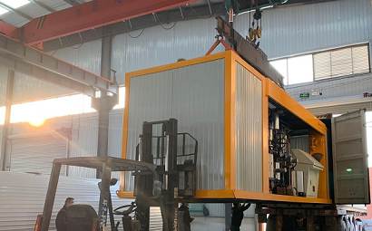 The intelligent emulsified asphalt equipment ordered by the customer has been shipped